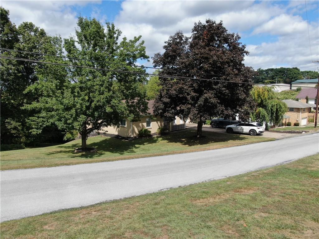 563 Paris Colliers Road Burgettstown, PA 15021 - Photo 3 of 30 Gallery Image 3