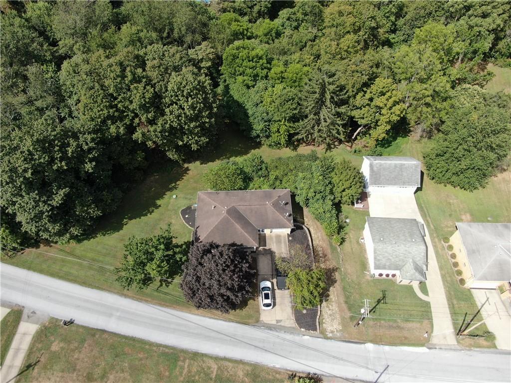 563 Paris Colliers Road Burgettstown, PA 15021 - Photo 8 of 30 Gallery Image 8