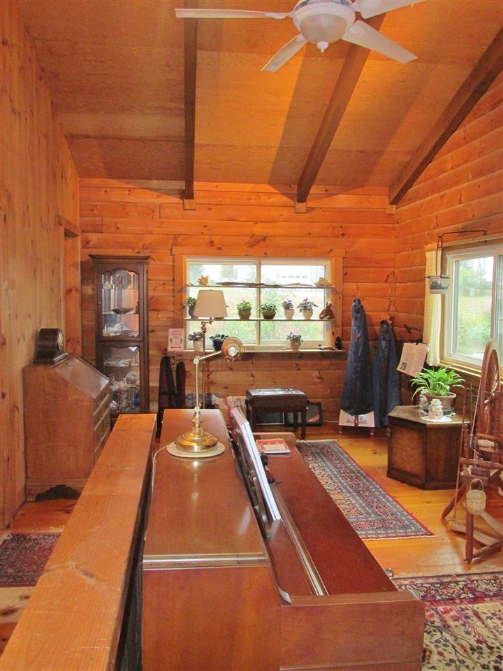 130 Clinton Road Antrim, NH 03440 - Photo 2 of 40