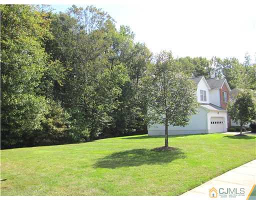 36 Yorktown Road Monmouth Junction, NJ 08852 - Photo 23 of 25 Gallery Image 23