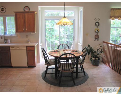 36 Yorktown Road Monmouth Junction, NJ 08852 - Photo 9 of 25 Gallery Image 9