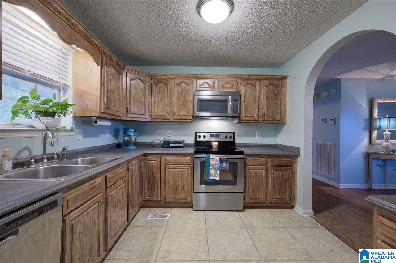 145 Duncan Drive Warrior, AL 35180 - Photo 4 of 22