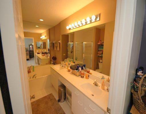 6637 Boca Hermosa Lane Boca Raton, FL 33433 - Photo 18 of 33 MBRBath