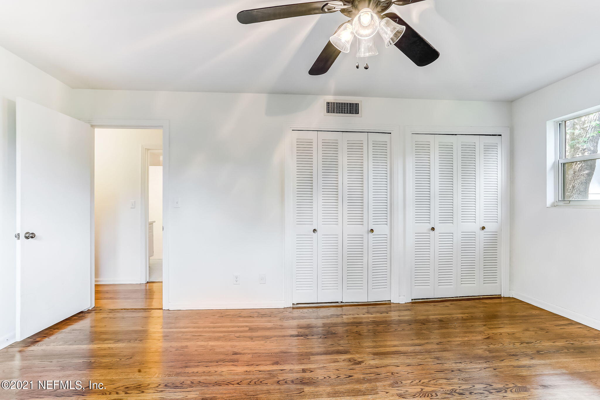 6841 Estrada Road Jacksonville, FL 32217 - Photo 14 of 48 Primary Bedroom