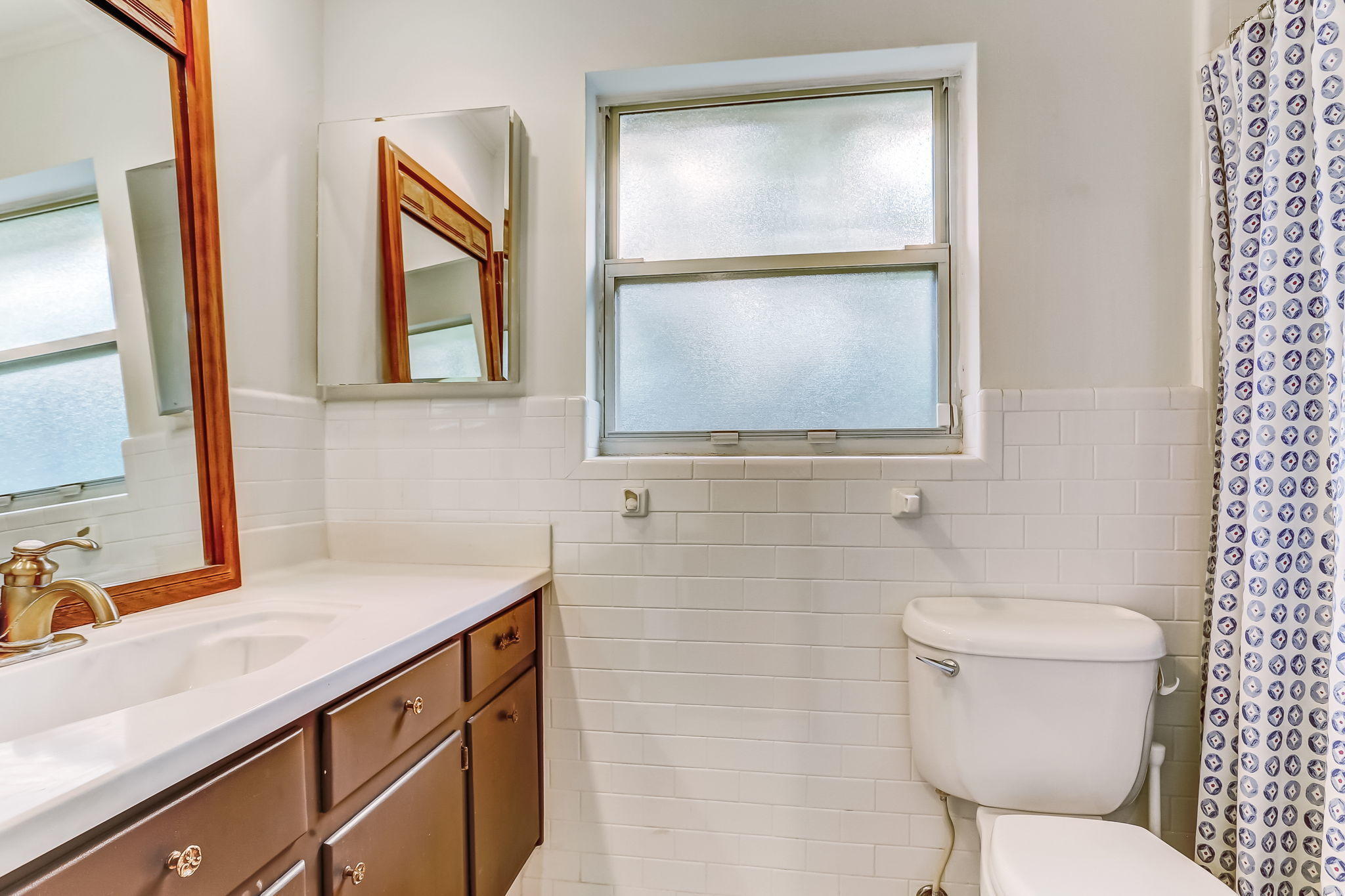 6841 Estrada Road Jacksonville, FL 32217 - Photo 16 of 48 Primary Bathroom