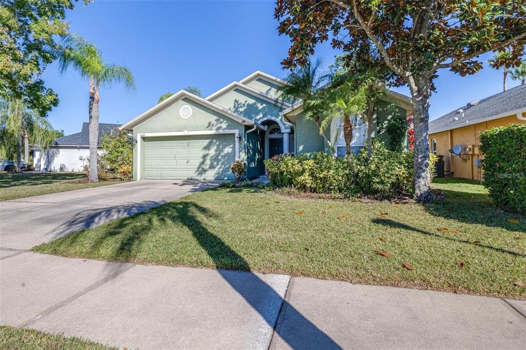 16641 Fairbolt Way Odessa, FL 33556 - Photo 3 of 53