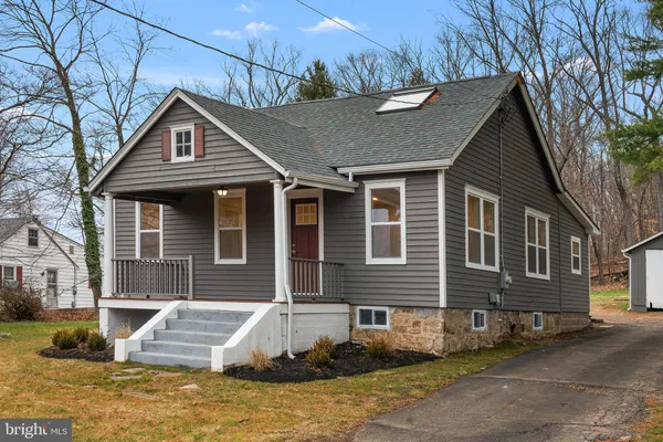 $3,000 | 2081 Durham Road, New Hope, PA 18938