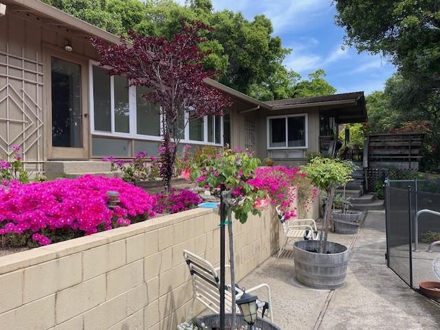 a view of a house with sitting area