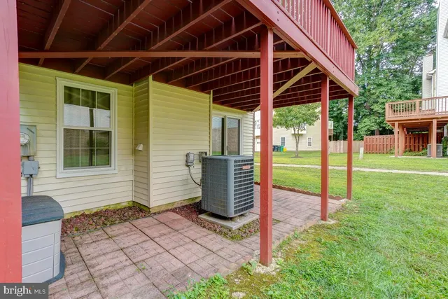 a view of a backyard with garden
