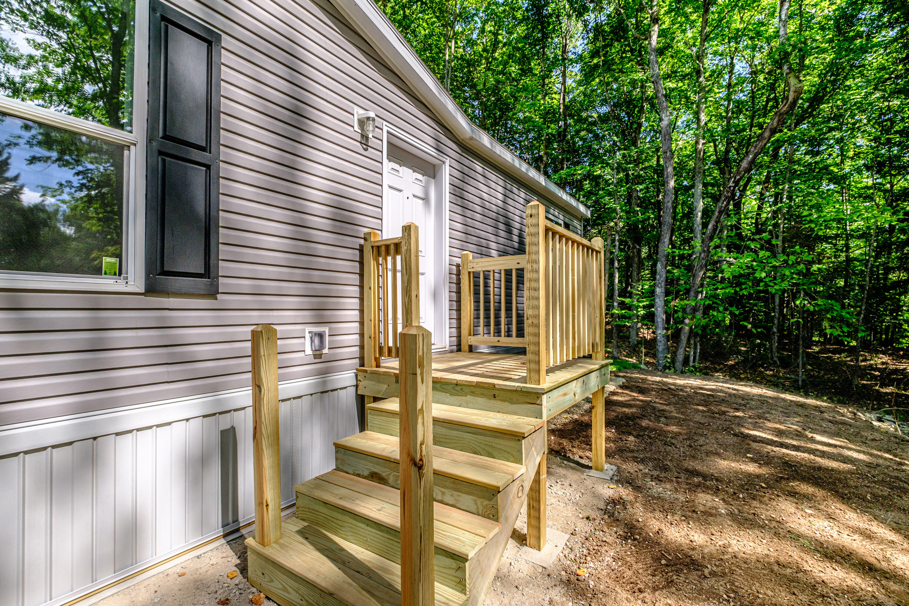 27 Sumner Road West Paris, ME 04289 - Photo 4 of 42 20260824gp-62003