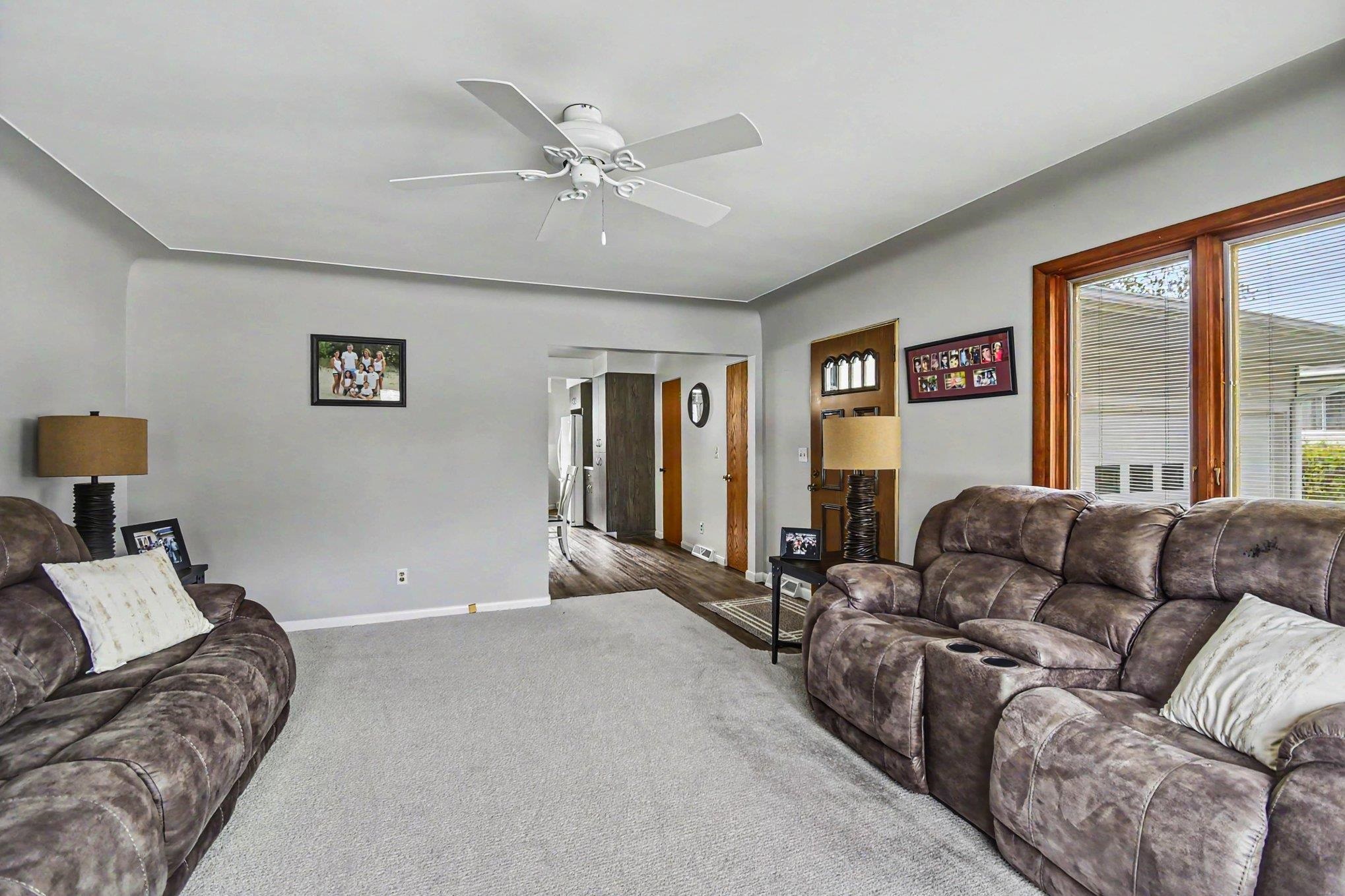310 South Lincoln Road Bay City, MI 48708 - Photo 6 of 35