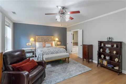 $425,000 | 229 Ward Parkway, Unit 103B, Kansas City, MO 64112