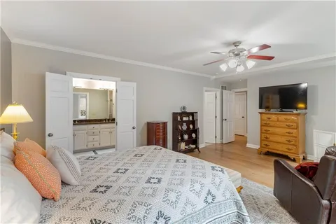 $425,000 | 229 Ward Parkway, Unit 103B, Kansas City, MO 64112
