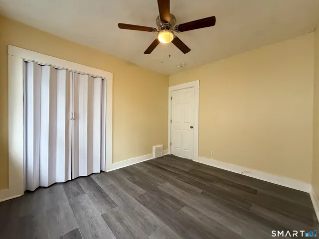 $2,400 | 330 Hollister Street, Unit 1, Stratford, CT 06615