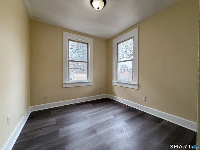 $2,400 | 330 Hollister Street, Unit 1, Stratford, CT 06615