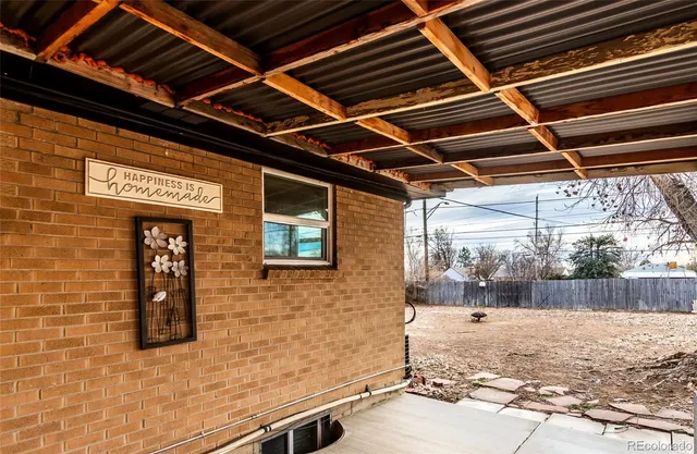 a view of outdoor space