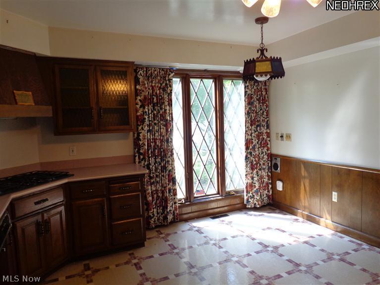 11296 Robson Road Grafton, OH 44044 - Photo 6 of 23 Gallery Image 6