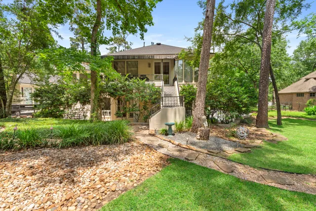 $1,675,000 | 95 North Windsail Place, The Woodlands, TX 77381