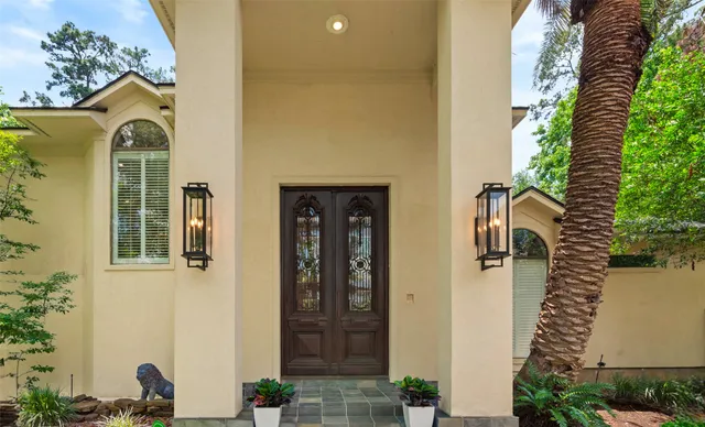 $1,695,000 | 95 North Windsail Place, The Woodlands, TX 77381
