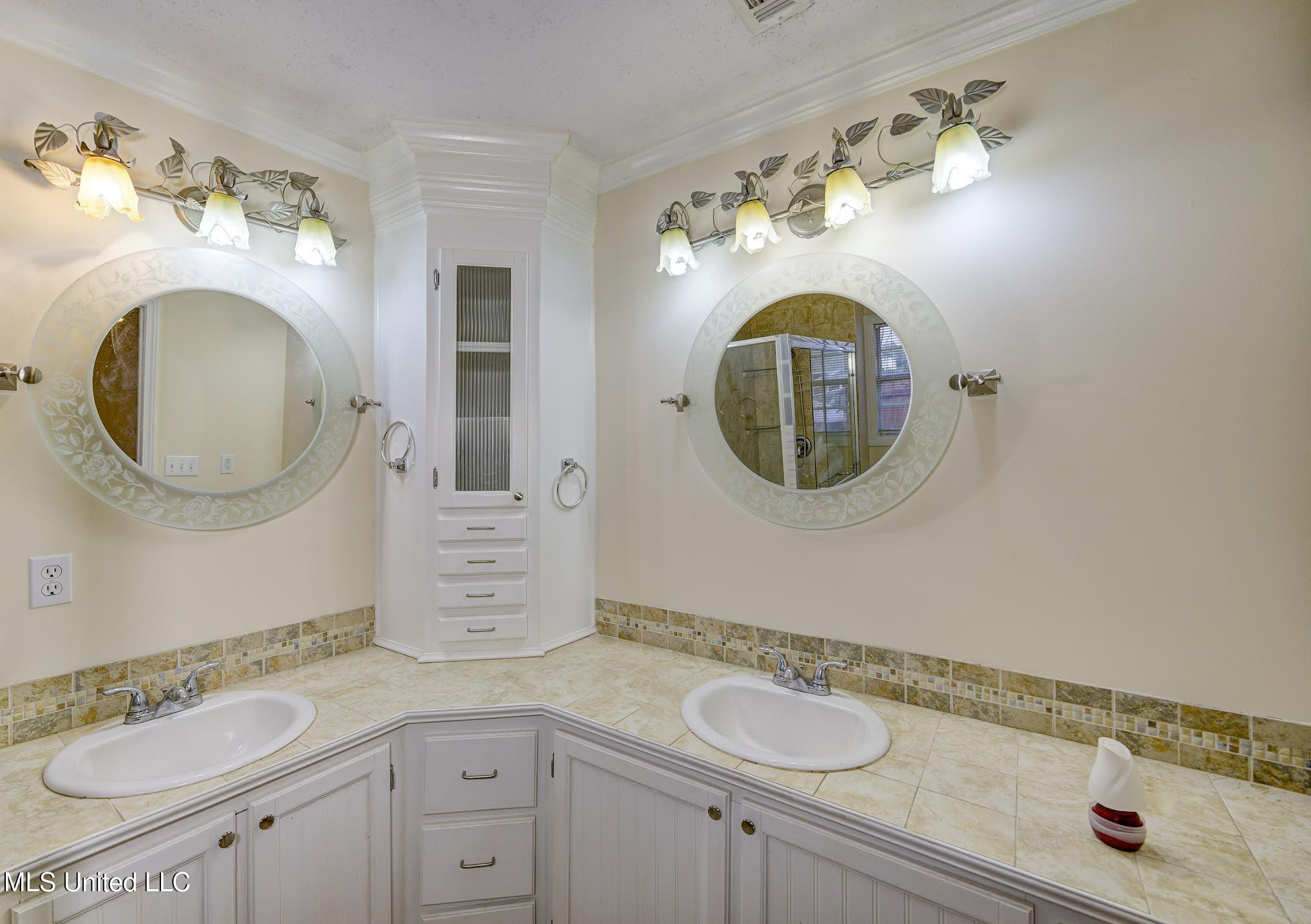 123 Oak Ridge Circle Madison, MS 39110 - Photo 19 of 31 1-22