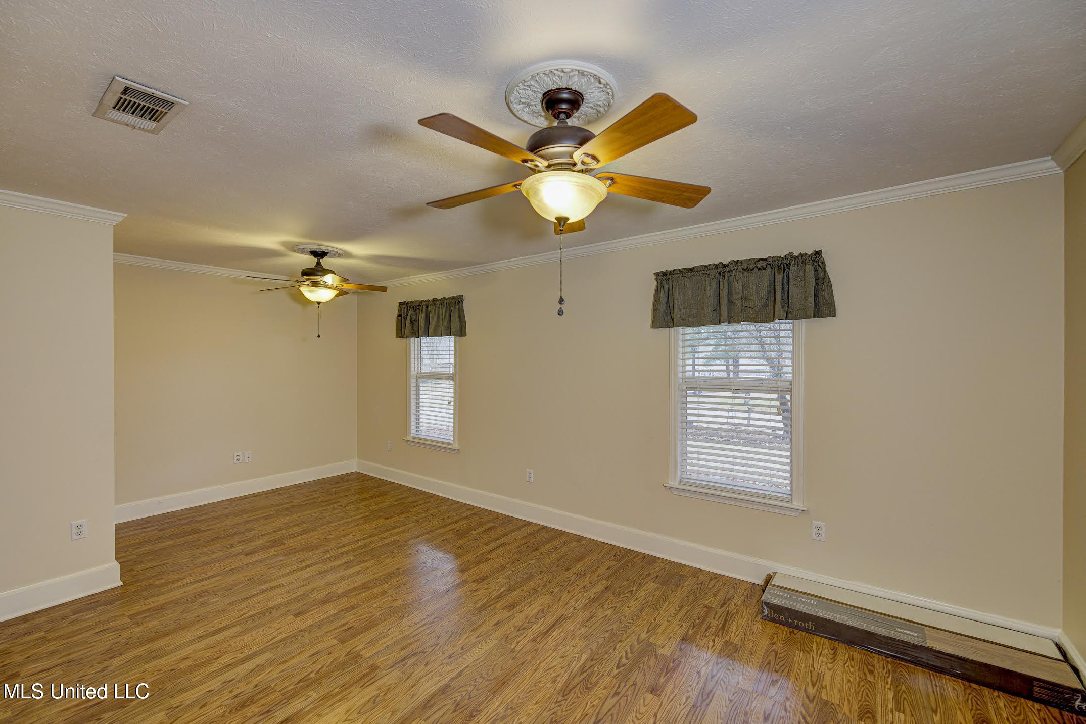 123 Oak Ridge Circle Madison, MS 39110 - Photo 21 of 31 1-26