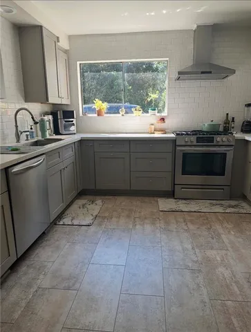 $2,200 | 318 Homestead Avenue, Unit A, Metairie, LA 70005