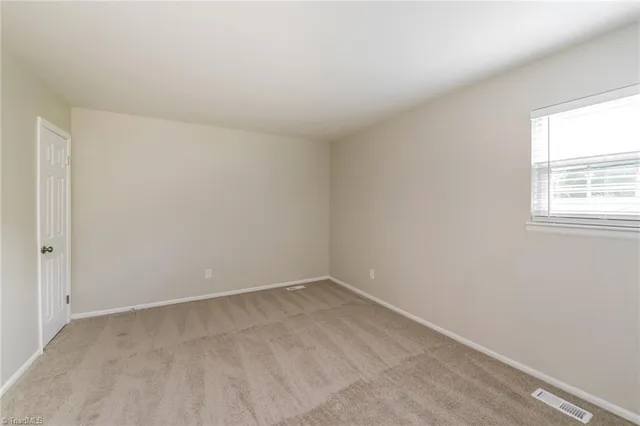 $1,755 | 405 Woodlake Drive, Greensboro, NC 27406