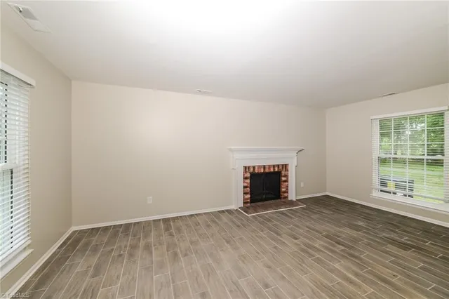 $1,755 | 405 Woodlake Drive, Greensboro, NC 27406