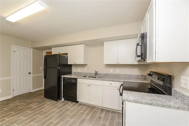 $1,755 | 405 Woodlake Drive, Greensboro, NC 27406