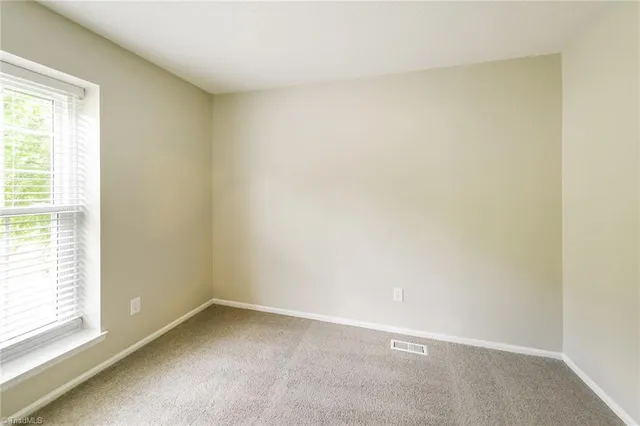 $1,755 | 405 Woodlake Drive, Greensboro, NC 27406