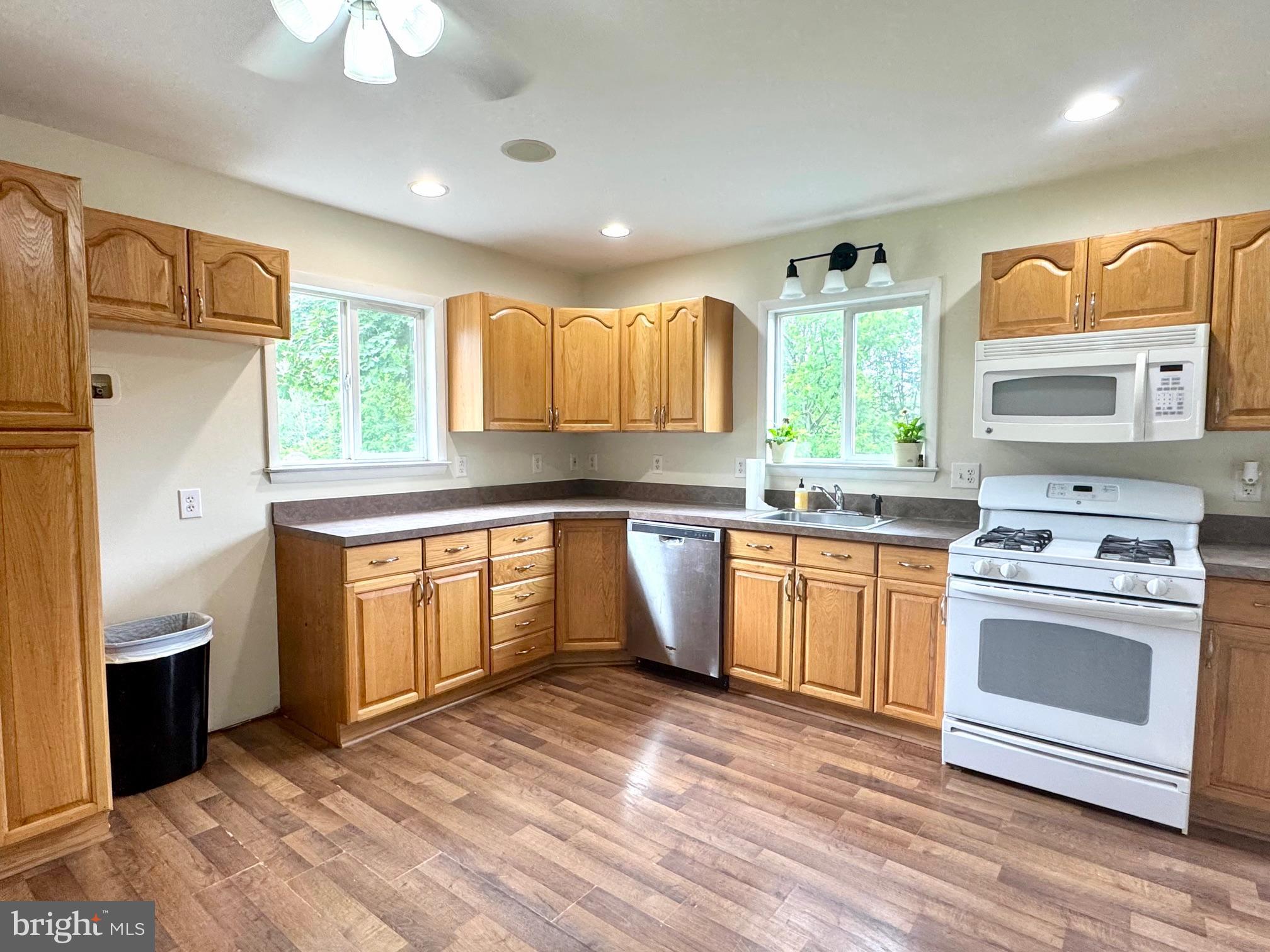 517 Ridge Road Southampton, NJ 08088 - Photo 23 of 36