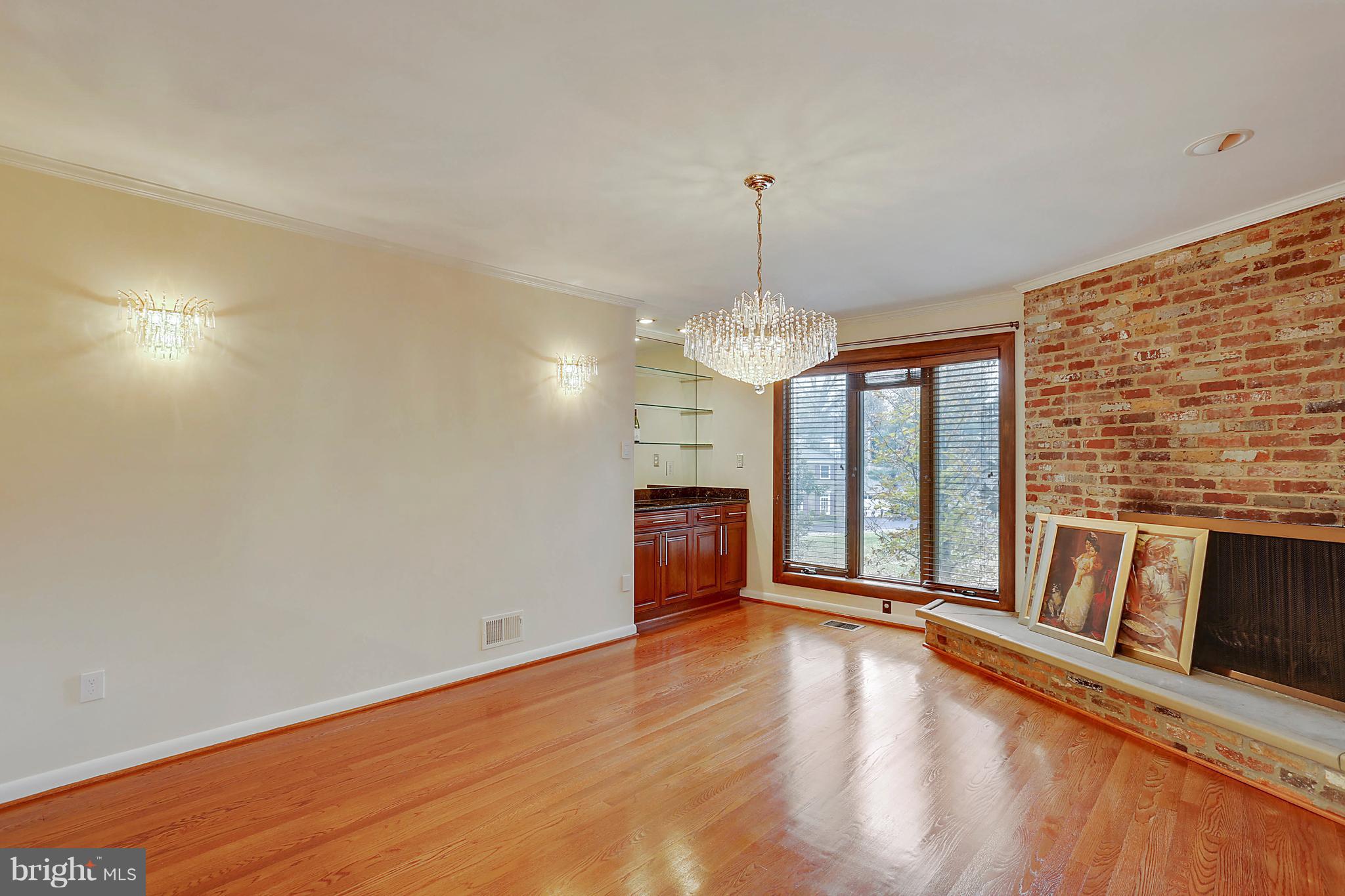 9801 Clydesdale Street Potomac, MD 20854 - Photo 22 of 97