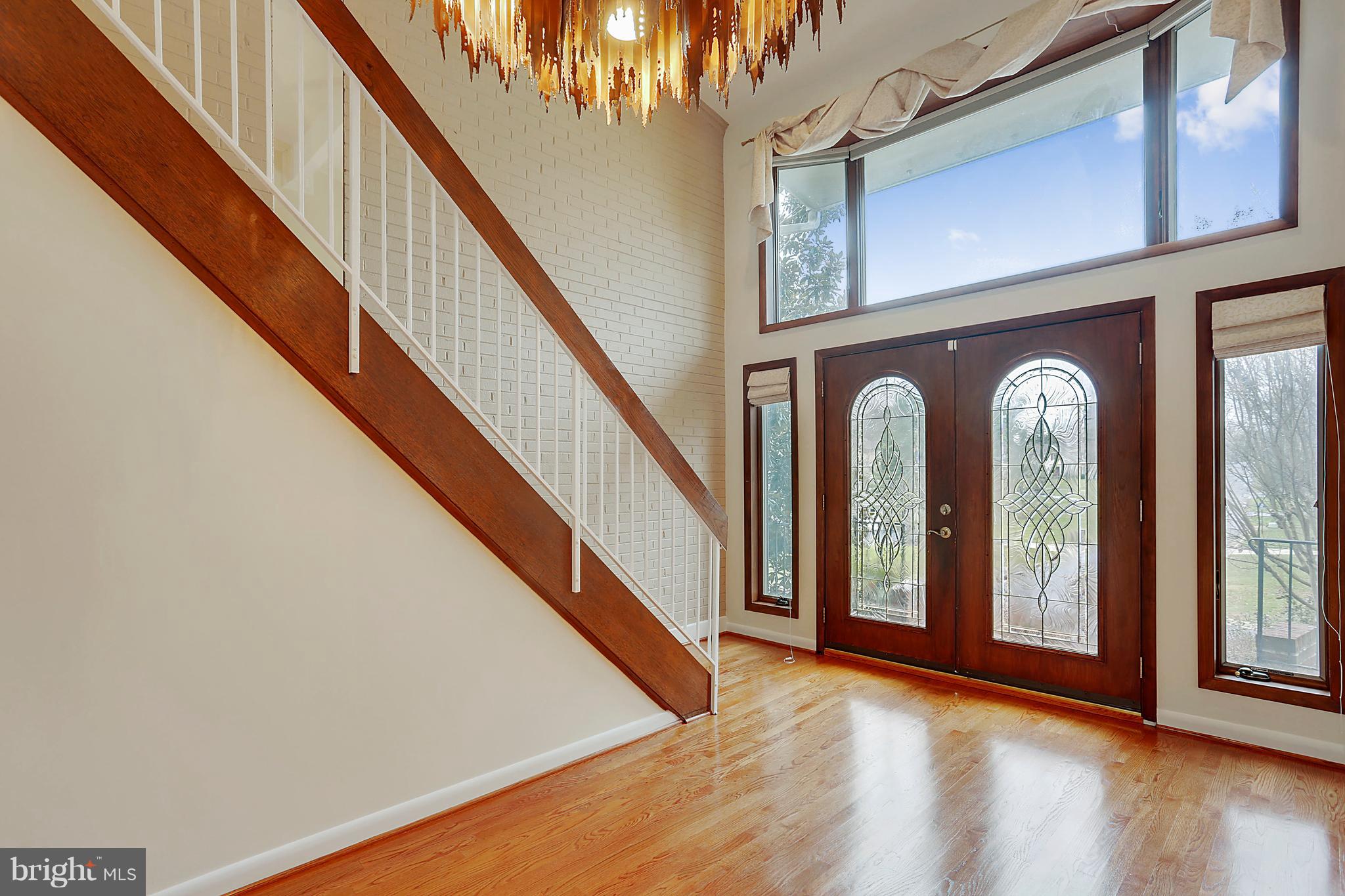 9801 Clydesdale Street Potomac, MD 20854 - Photo 35 of 97