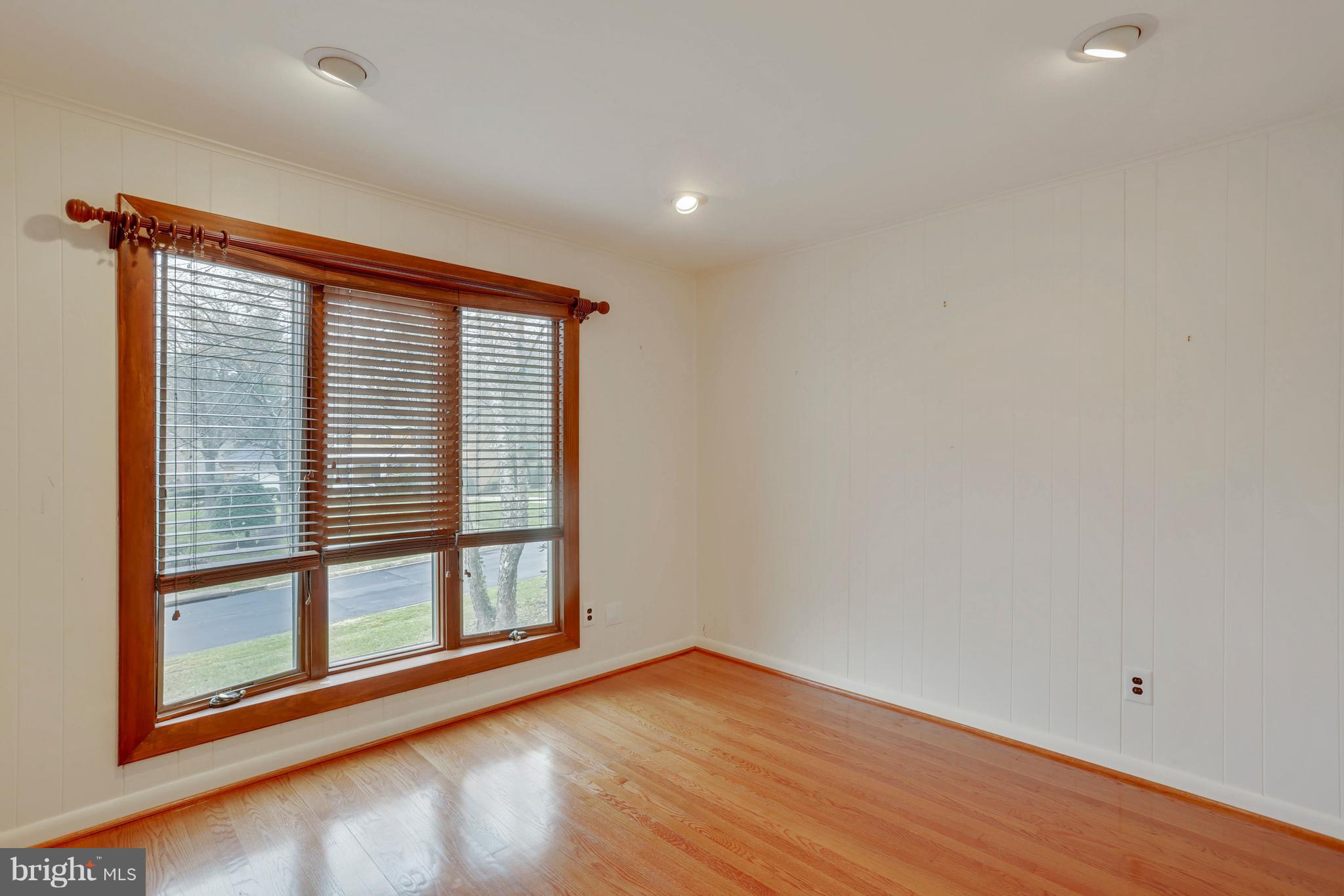 9801 Clydesdale Street Potomac, MD 20854 - Photo 36 of 97