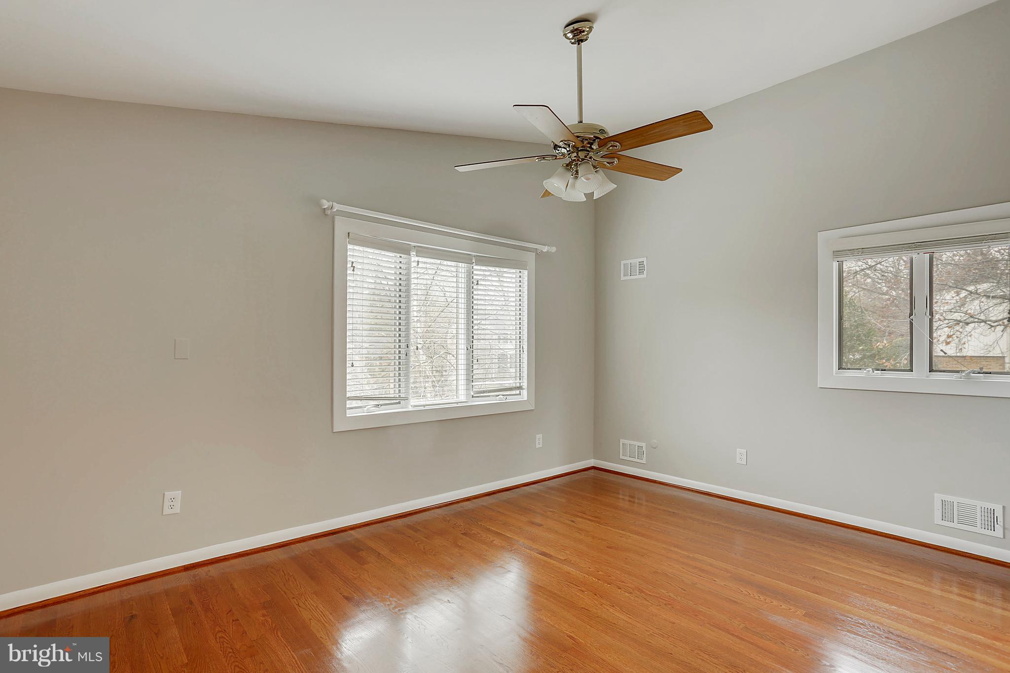 9801 Clydesdale Street Potomac, MD 20854 - Photo 47 of 97
