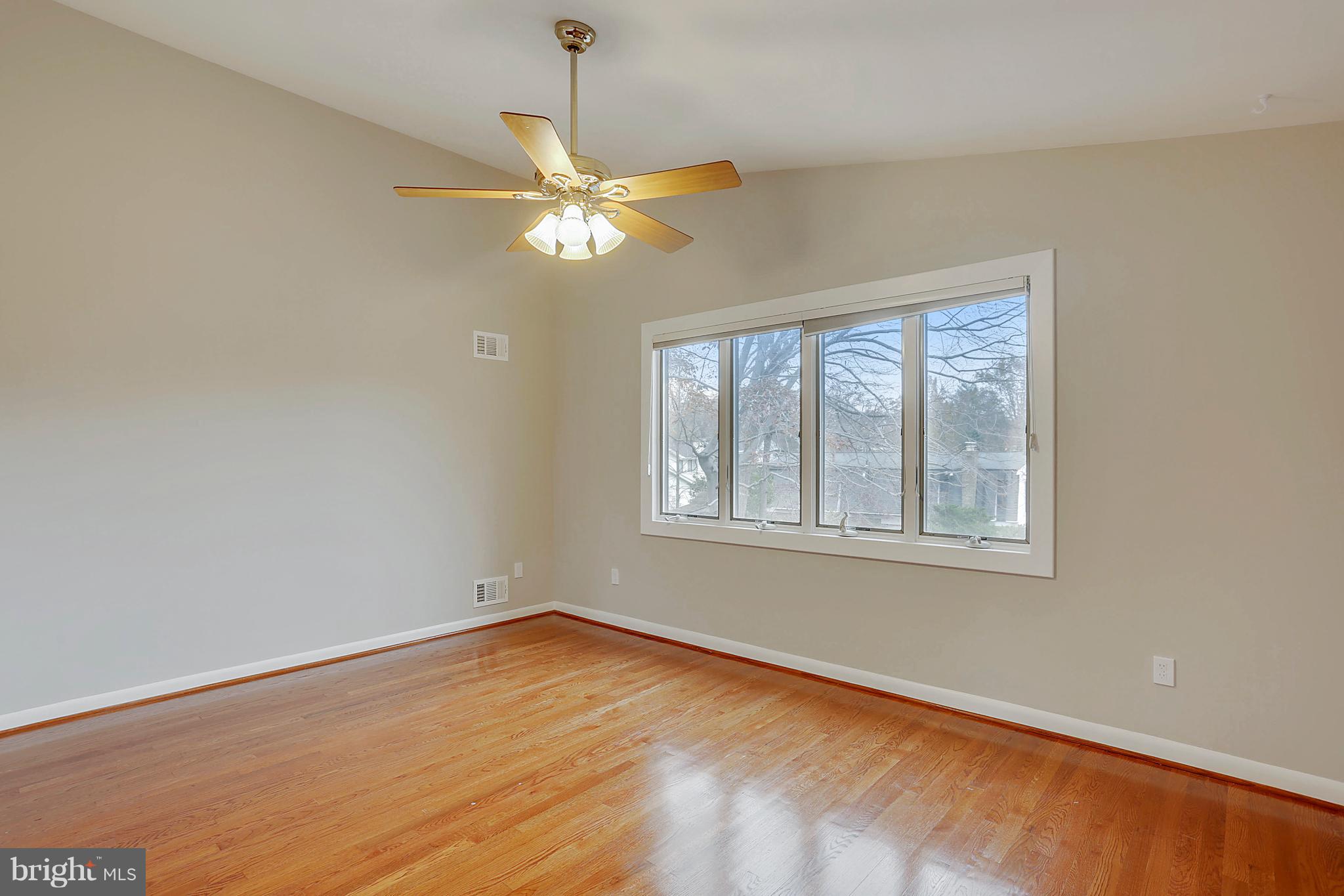 9801 Clydesdale Street Potomac, MD 20854 - Photo 51 of 97