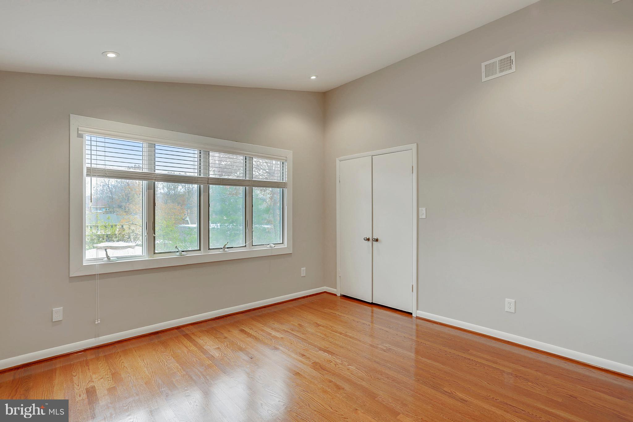 9801 Clydesdale Street Potomac, MD 20854 - Photo 54 of 97