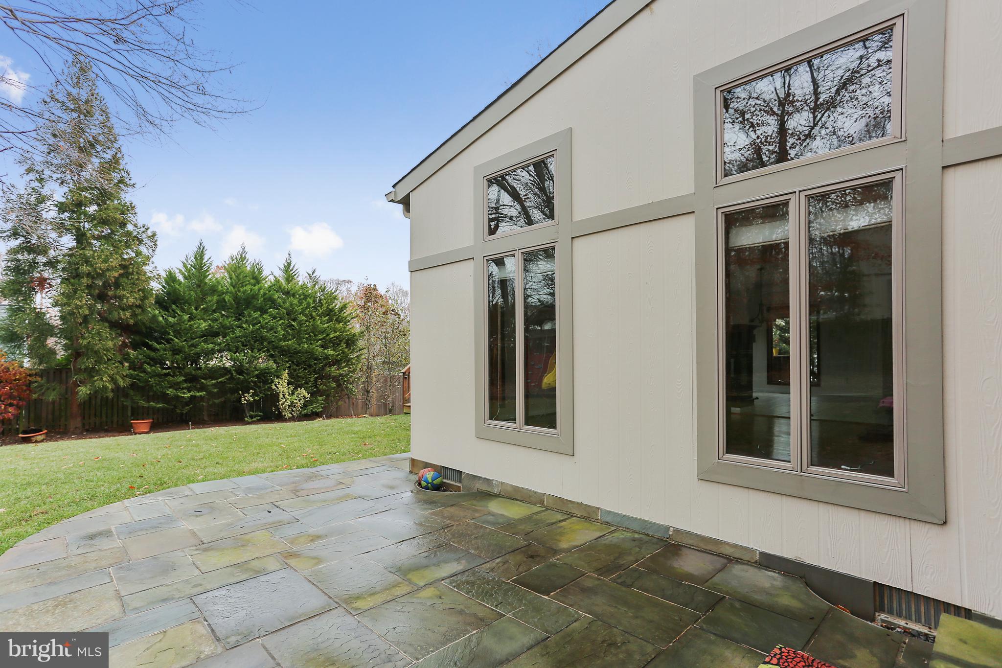 9801 Clydesdale Street Potomac, MD 20854 - Photo 70 of 97