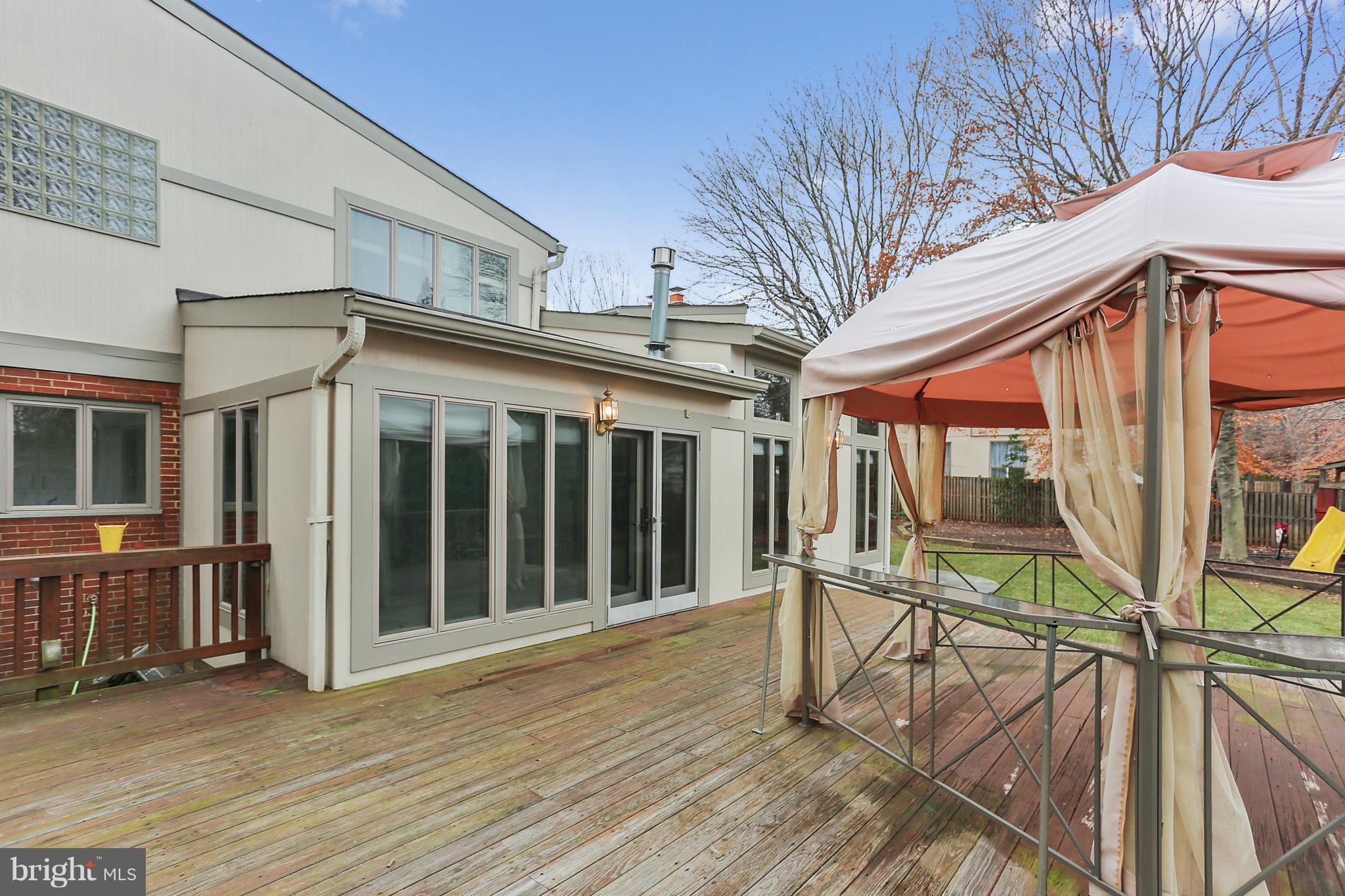 9801 Clydesdale Street Potomac, MD 20854 - Photo 71 of 97