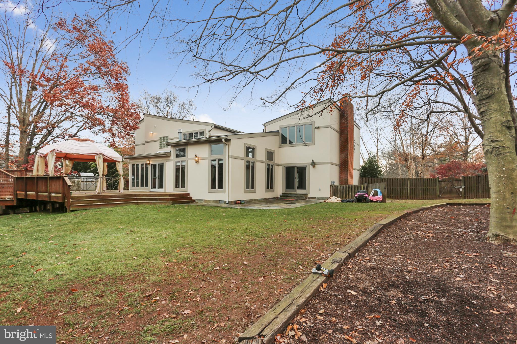 9801 Clydesdale Street Potomac, MD 20854 - Photo 77 of 97