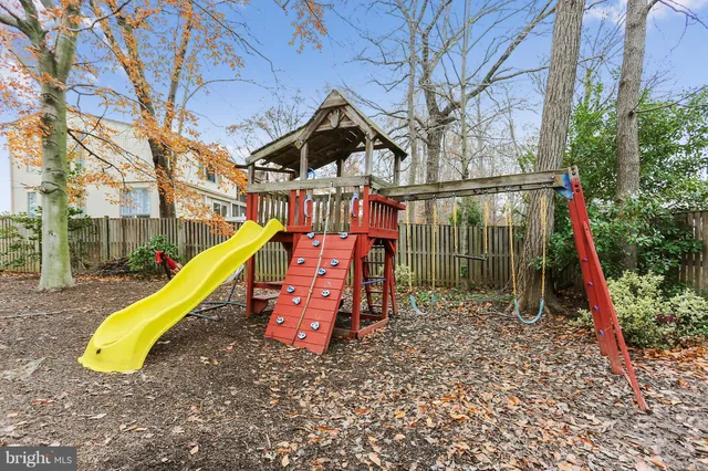 $6,250 | 9801 Clydesdale Street, Potomac, MD 20854