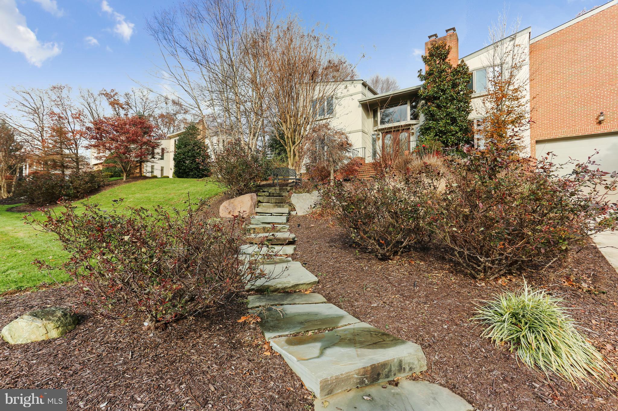 9801 Clydesdale Street Potomac, MD 20854 - Photo 94 of 97