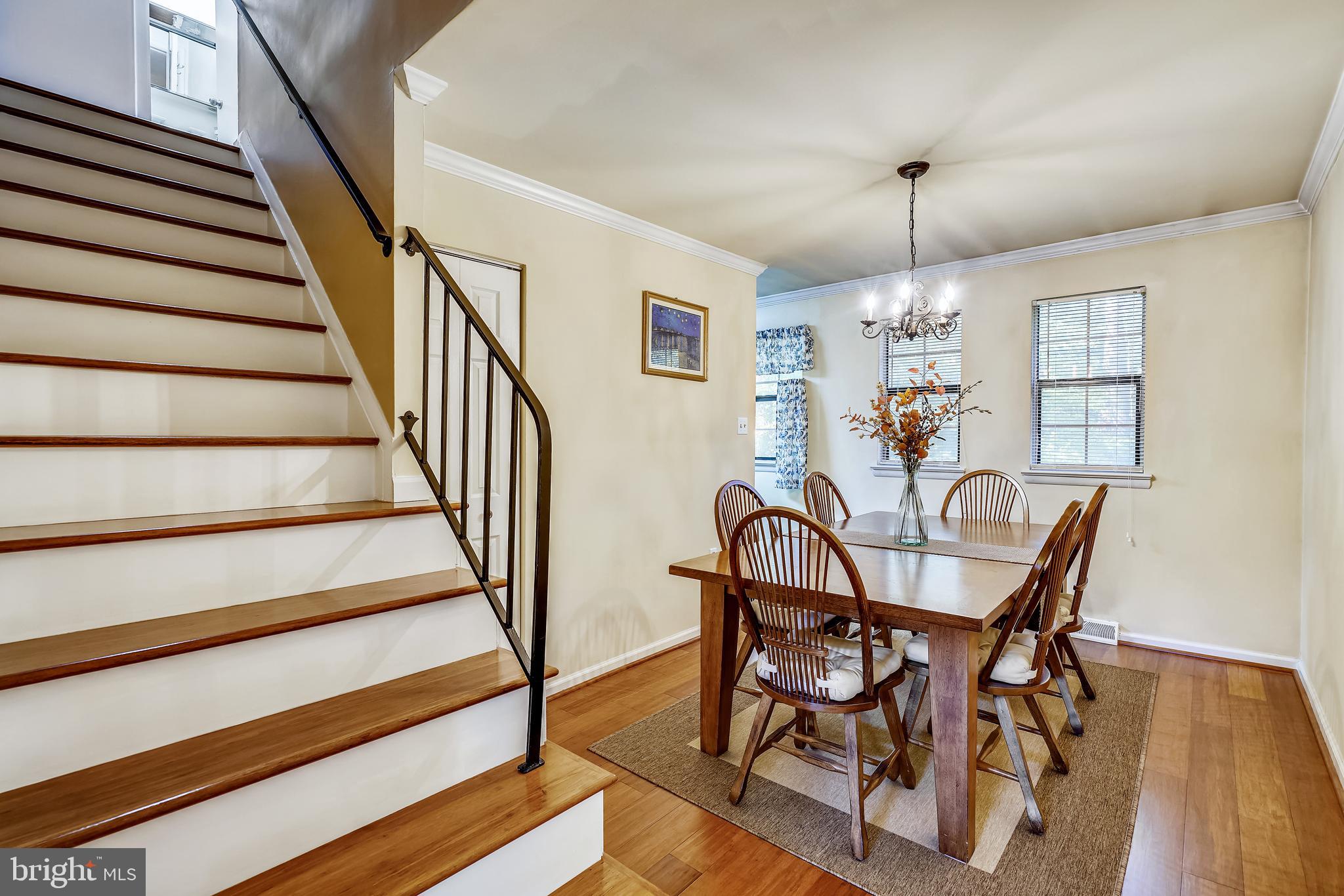 8044 Sandy Spring Road Laurel, MD 20707 - Photo 12 of 36 Upstairs/dining room