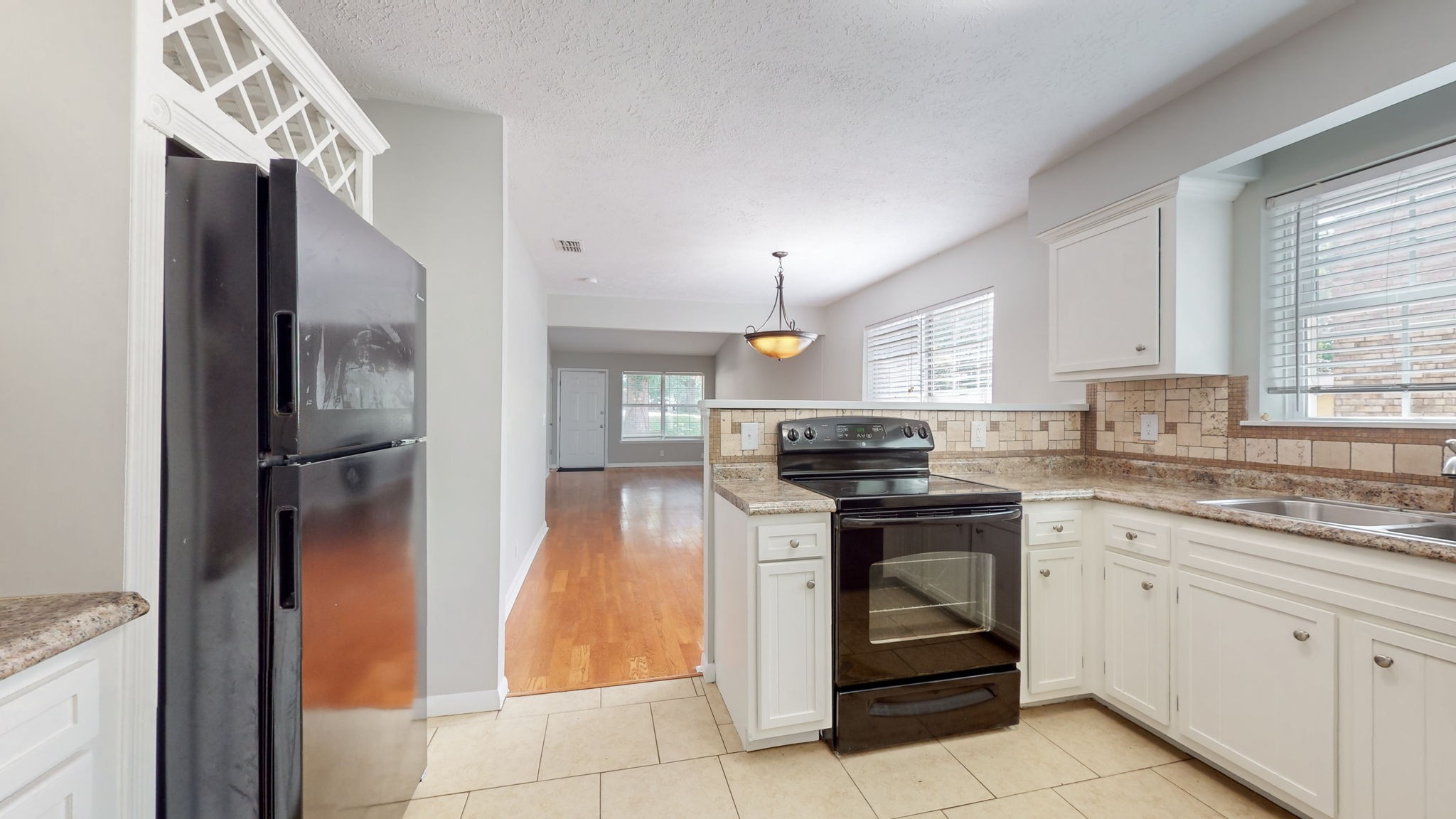 415 Hill Road Nashville, TN 37027 - Photo 15 of 59