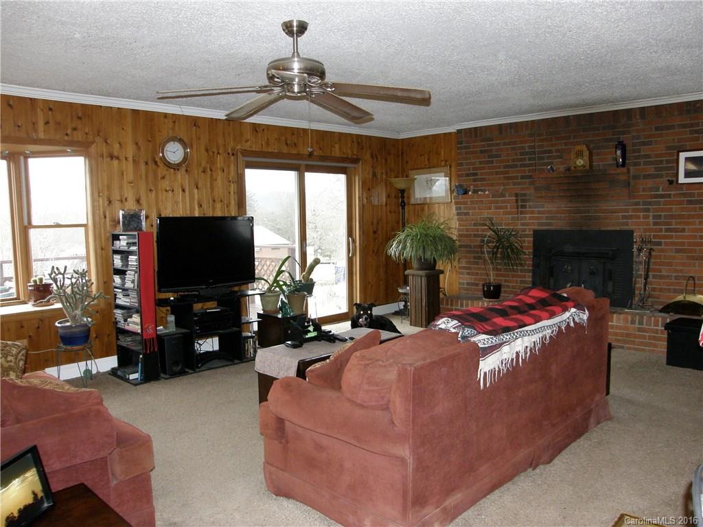 40 Conner Road, Unit 1 Candler, NC 28715 - Photo 4 of 20 Gallery Image 4