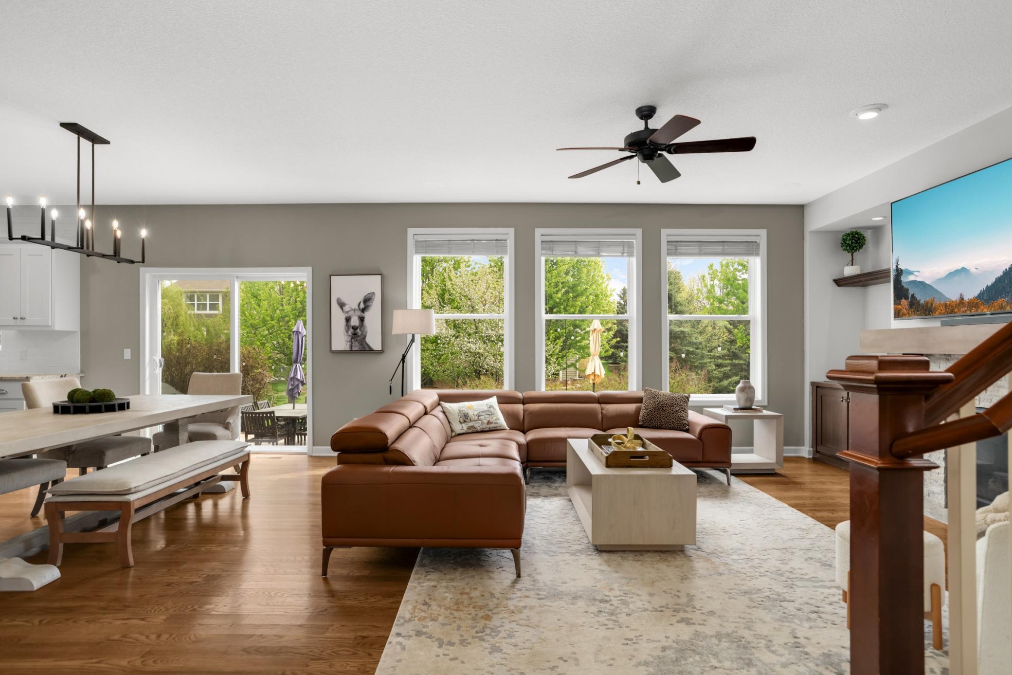3582 Springwood Path Eagan, MN 55123 - Photo 8 of 33