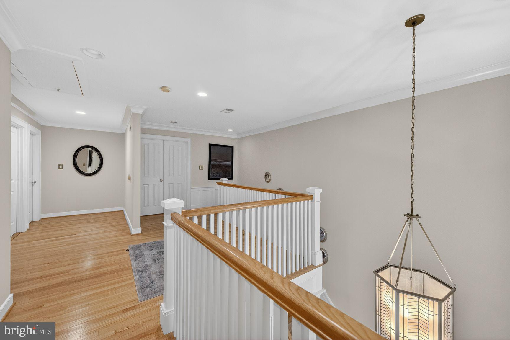 303 Talahi Road Southeast Vienna, VA 22180 - Photo 14 of 27 Upstairs
