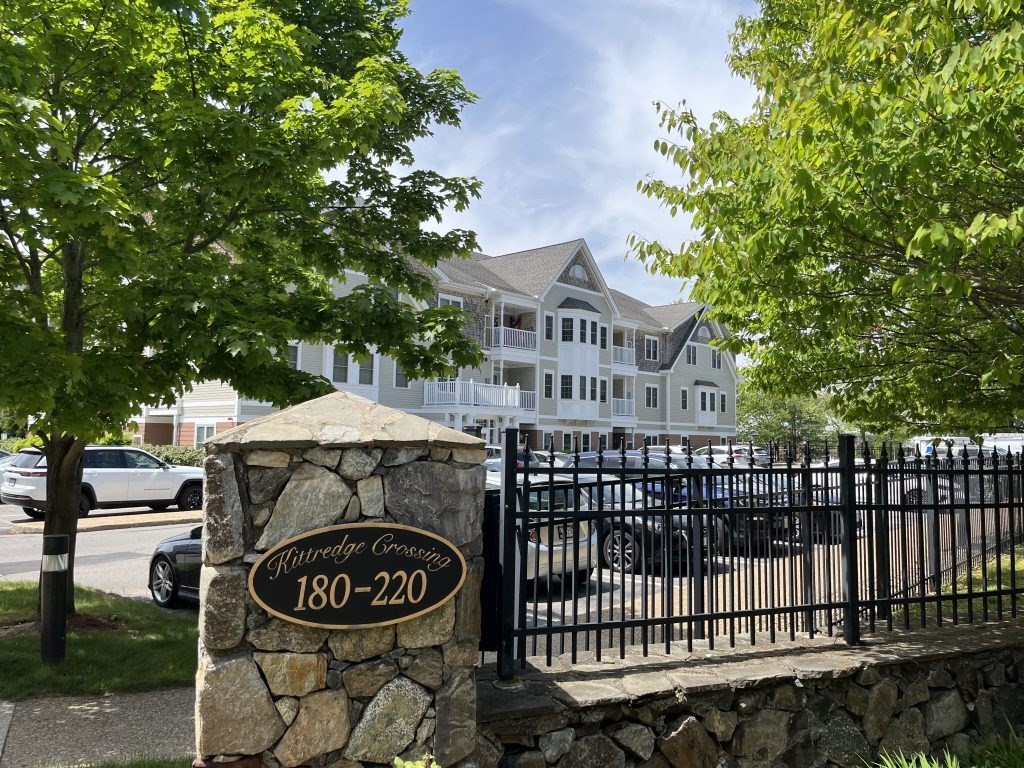 190 Chickering Road, Unit 313D North Andover, MA 01845 - Photo 1 of 9 Gallery Image 1
