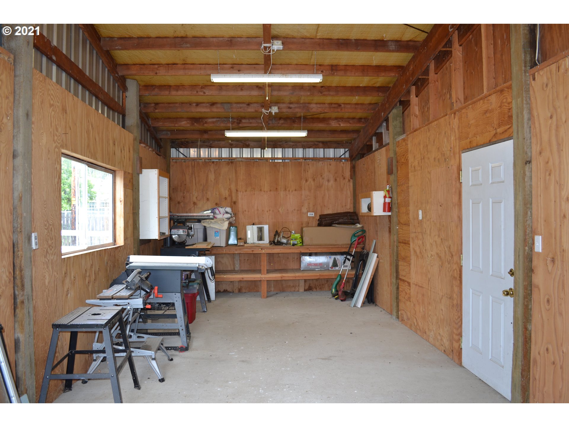 1050 Glengary Loop Road Roseburg, OR 97470 - Photo 23 of 28 Gallery Image 23