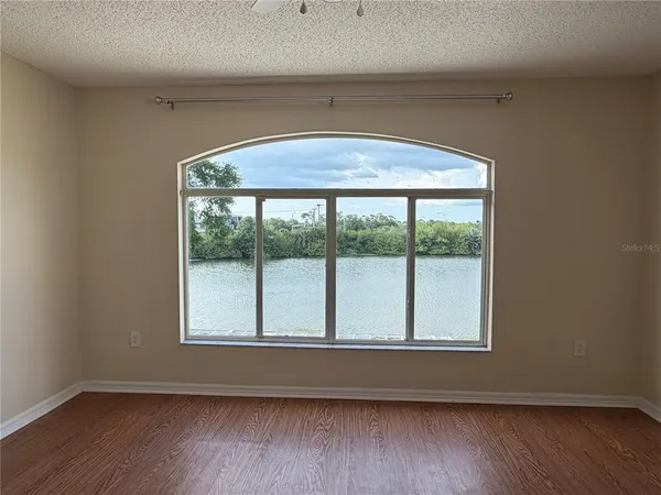 $2,650 | 758 Burlwood Street, Brandon, FL 33511